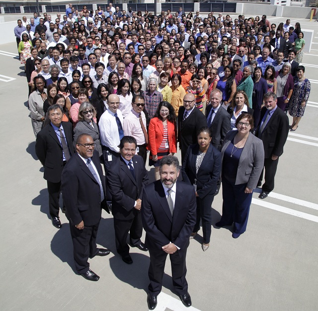 Group Photo consist of over 300 HCIDLA staff members with General Manager at the front.
